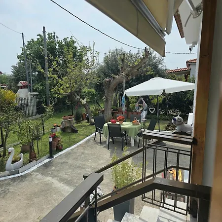 Anemos Garden House - Cozy Retreat With Garden & Parking - Near Nea Kallikrateia * Vergia